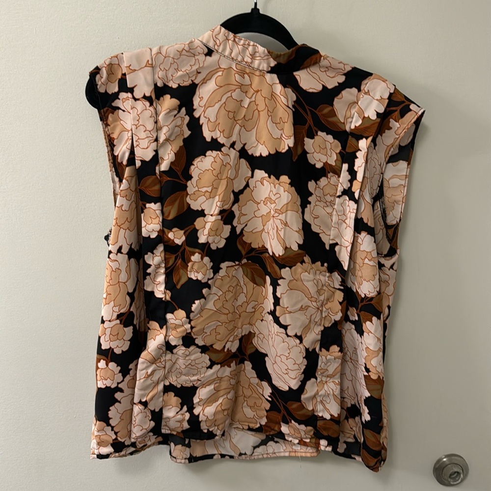 Who What Wear shirt